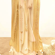 Cargar imagen en el visor de la galería, Nuestra Señora de Fátima - Edición especial dorada - 11.8'' | 30 cm