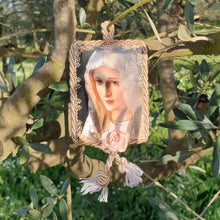 Cargar imagen en el visor de la galería, Cuadro de Nuestra Señora de Fátima