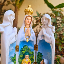 Cargar imagen en el visor de la galería, Apparitions Tryptic