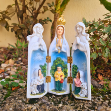 Cargar imagen en el visor de la galería, Apparitions Tryptic