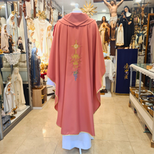 Cargar imagen en el visor de la galería, Coral Pink Chasuble