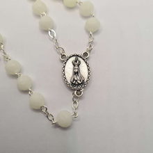 Cargar imagen en el visor de la galería, Glow in the Dark - Rose Scented - Apparitions of Our Lady of Fatima Rosary