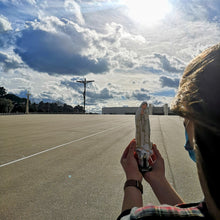 Cargar imagen en el visor de la galería, Nuestra Señora de Fátima - Roble - 3.9'' | 10cm