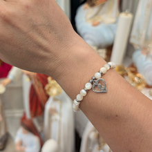 Load image into Gallery viewer, Mother of Pearl Bracelet