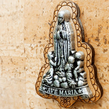 Cargar imagen en el visor de la galería, Our Lady of Fatima - Car Magnet