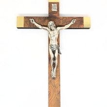 Cargar imagen en el visor de la galería, Replica of Sister Lucia's Crucifix – Wooden Cross with Silver Corpus