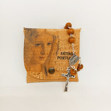 Cargar imagen en el visor de la galería, Wood Decade Rosary with Cork Pouch