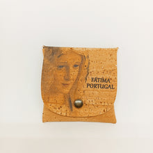 Cargar imagen en el visor de la galería, Wood Decade Rosary with Cork Pouch