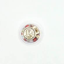 Cargar imagen en el visor de la galería, Wood Rose Decade Rosary