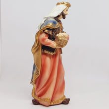 Cargar imagen en el visor de la galería, Caspar - Loja Esperanca Exclusive Nativity Scene