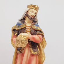 Cargar imagen en el visor de la galería, Caspar - Loja Esperanca Exclusive Nativity Scene