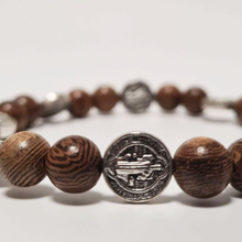 Cargar imagen en el visor de la galería, Medals Bracelet