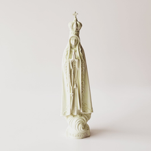 Cargar imagen en el visor de la galería, Our Lady of Fatima - Glow in the Dark - 5.9'' | 15cm