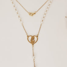 Cargar imagen en el visor de la galería, Pearl Golden Our Lady of Fatima Rosary