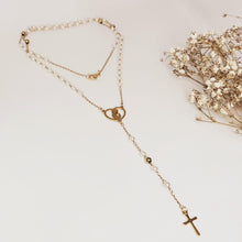 Cargar imagen en el visor de la galería, Pearl Golden Our Lady of Fatima Rosary