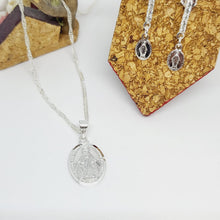 Cargar imagen en el visor de la galería, Pendant and Earrings Set - Miraculous Medal