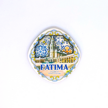 Cargar imagen en el visor de la galería, Traditional Magnet | Fatima