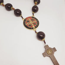 Cargar imagen en el visor de la galería, Wall Decade Rosary - Saint Benedict