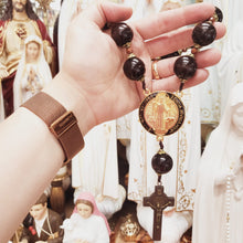 Cargar imagen en el visor de la galería, Wall Decade Rosary - Saint Benedict