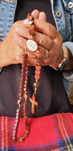 Cargar imagen en el visor de la galería, Wood Rosary - Dedicated to Alzheimer's patients