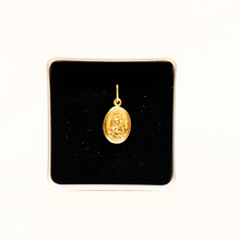 Cargar imagen en el visor de la galería, 19.2Kt Gold Our Lady of Mount Carmel Necklace

