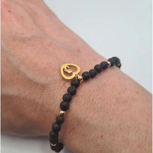 Load image into Gallery viewer, Black and Golden Mother of Heaven Bracelet
