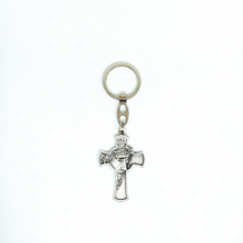 Cargar imagen en el visor de la galería, Face of Christ Metal Keychain
