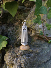 Load image into Gallery viewer, Our Lady of Fatima - Metal [5&#39;&#39; | 12.5cm]
