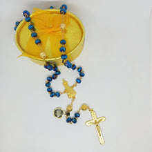 Cargar imagen en el visor de la galería, Blue Crystal and Gold Rosary
