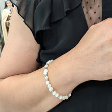 Load image into Gallery viewer, Mother of Pearl Bracelet
