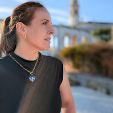 Cargar imagen en el visor de la galería, Our Lady of Fatima Heart Medalion Necklace [Stainless Steel]
