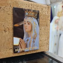 Cargar imagen en el visor de la galería, Our Lady of Fatima Magnet
