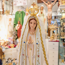 Load image into Gallery viewer, Premium Upgrade [Filigree Crown w/ Crystals + Statue White Veil]
