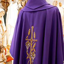 Load image into Gallery viewer, Purple Chasuble
