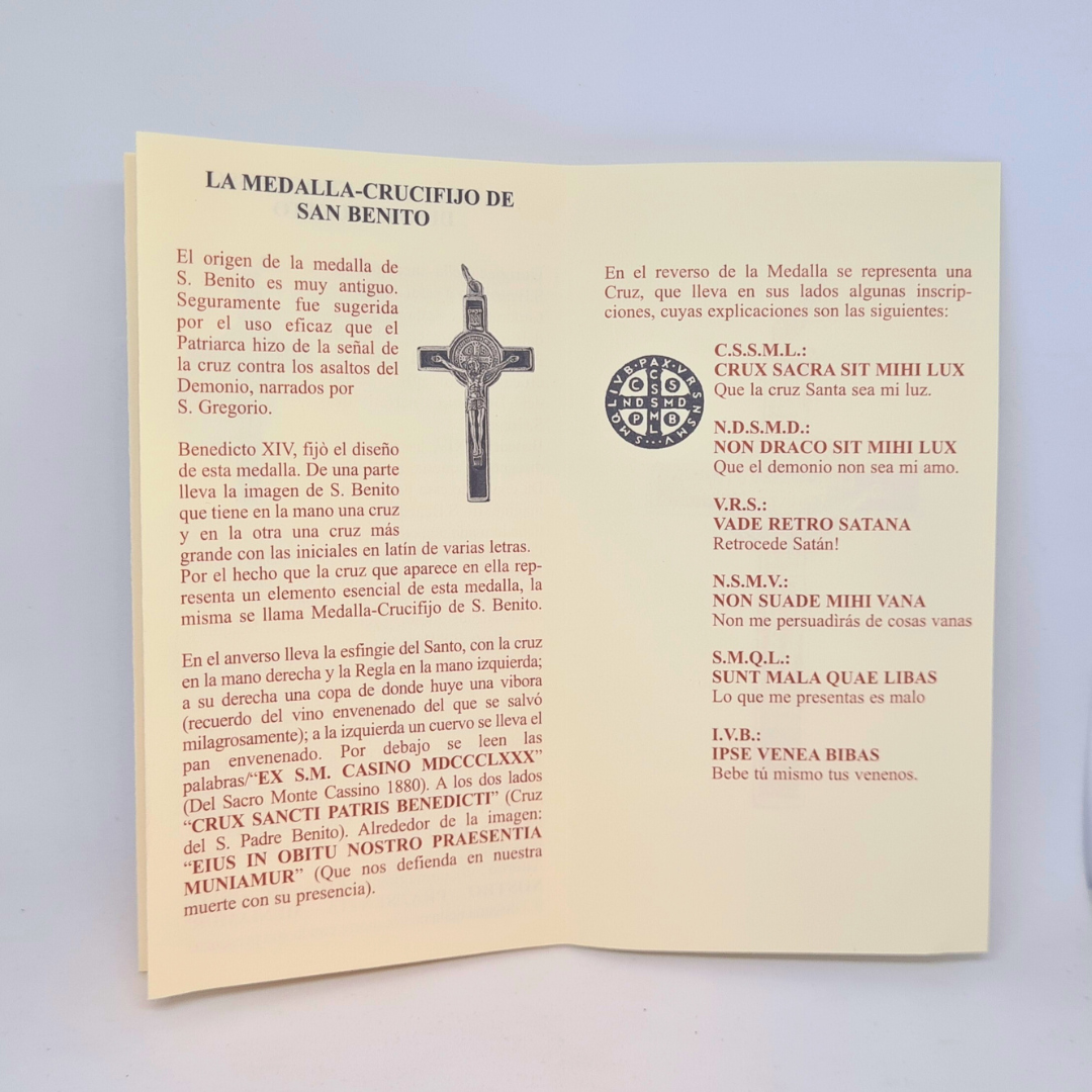 Saint Benedict Standing Crucifix [5.3'' | 13,5cm]