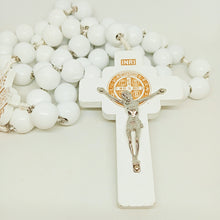 Cargar imagen en el visor de la galería, Saint Benedict Wood Wall Rosary [White]
