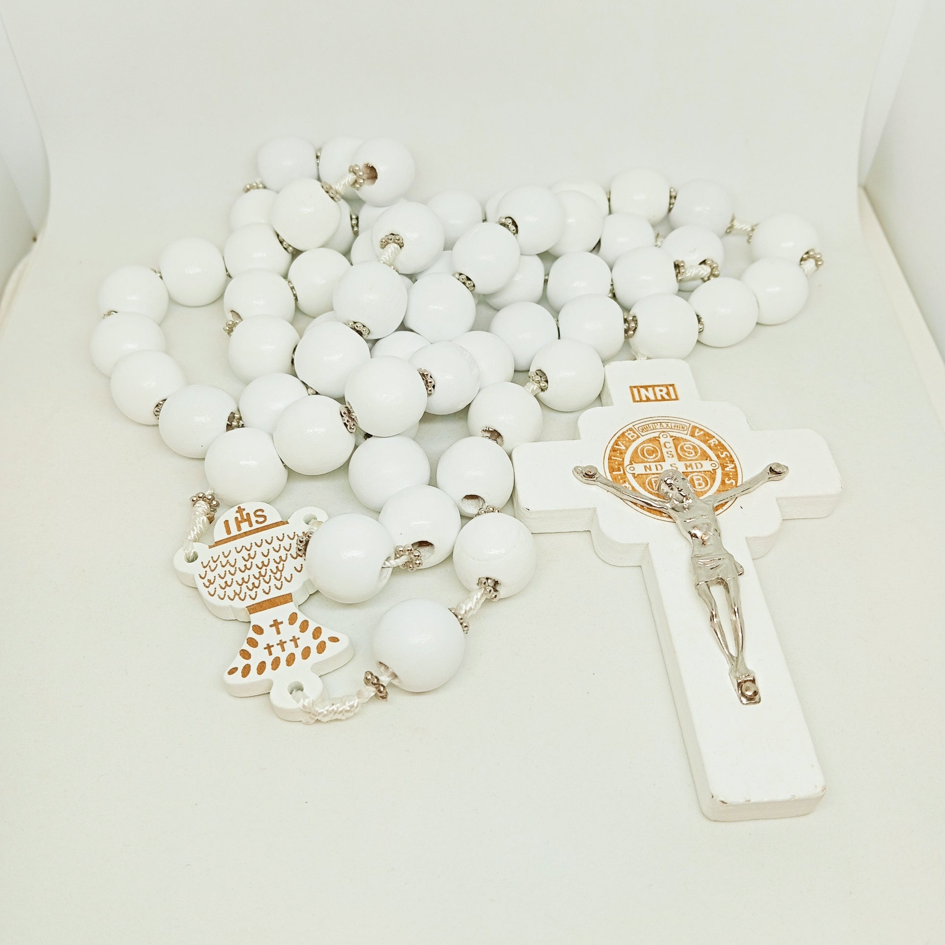 Saint Benedict Wood Wall Rosary [White]