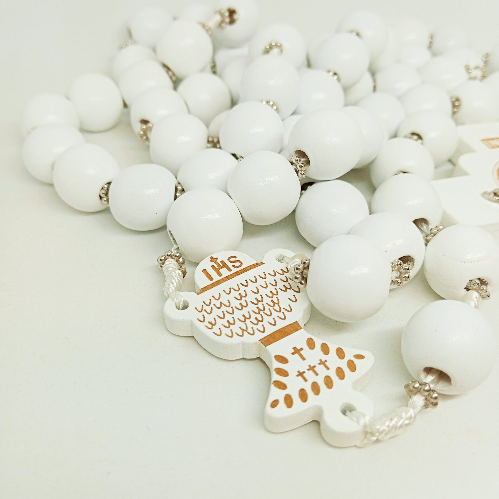 Saint Benedict Wood Wall Rosary [White]