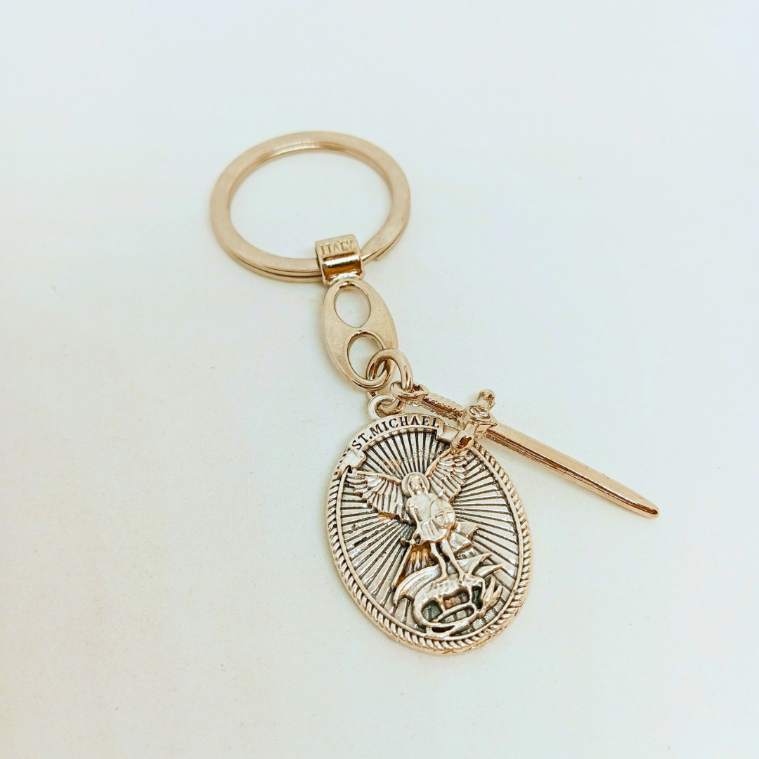 Saint Michael - Metal keychain