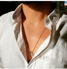 Cargar imagen en el visor de la galería, Escapulario de plata - Nuestra Señora del Carmen y Sagrado Corazón de Jesús
