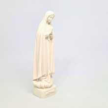 Cargar imagen en el visor de la galería, White Statue of Our Lady of Fatima [3.5&#39;&#39; | 9cm]
