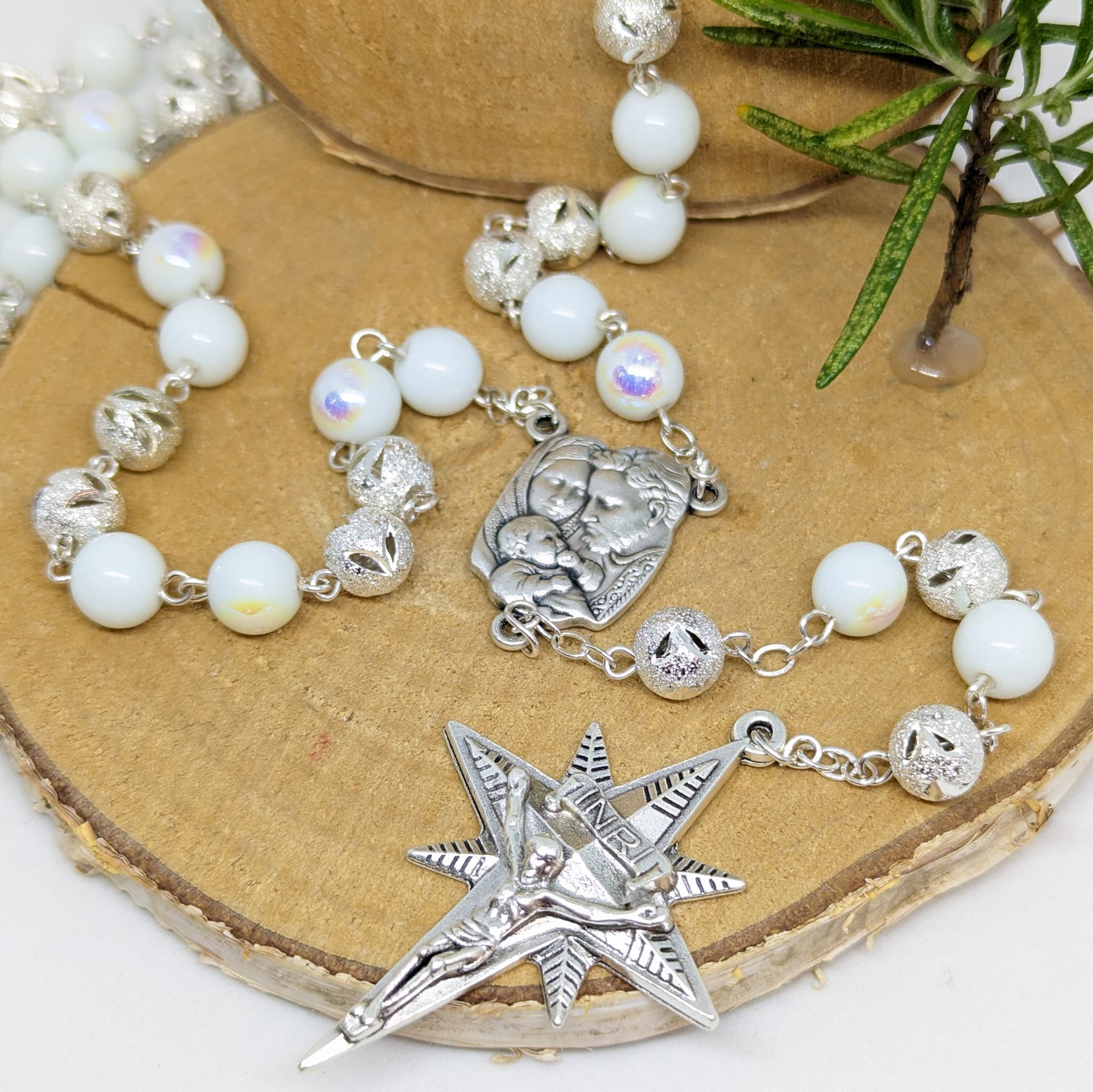 Christmas Rosary - Silver Holy Family