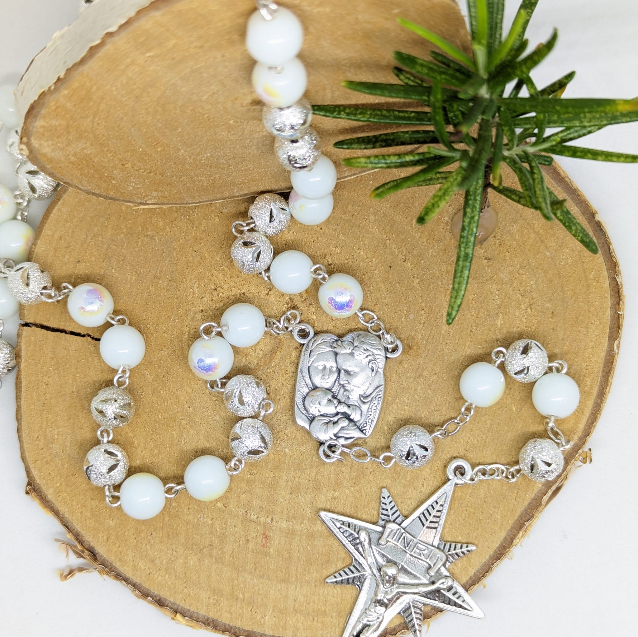 Christmas Rosary - Silver Holy Family