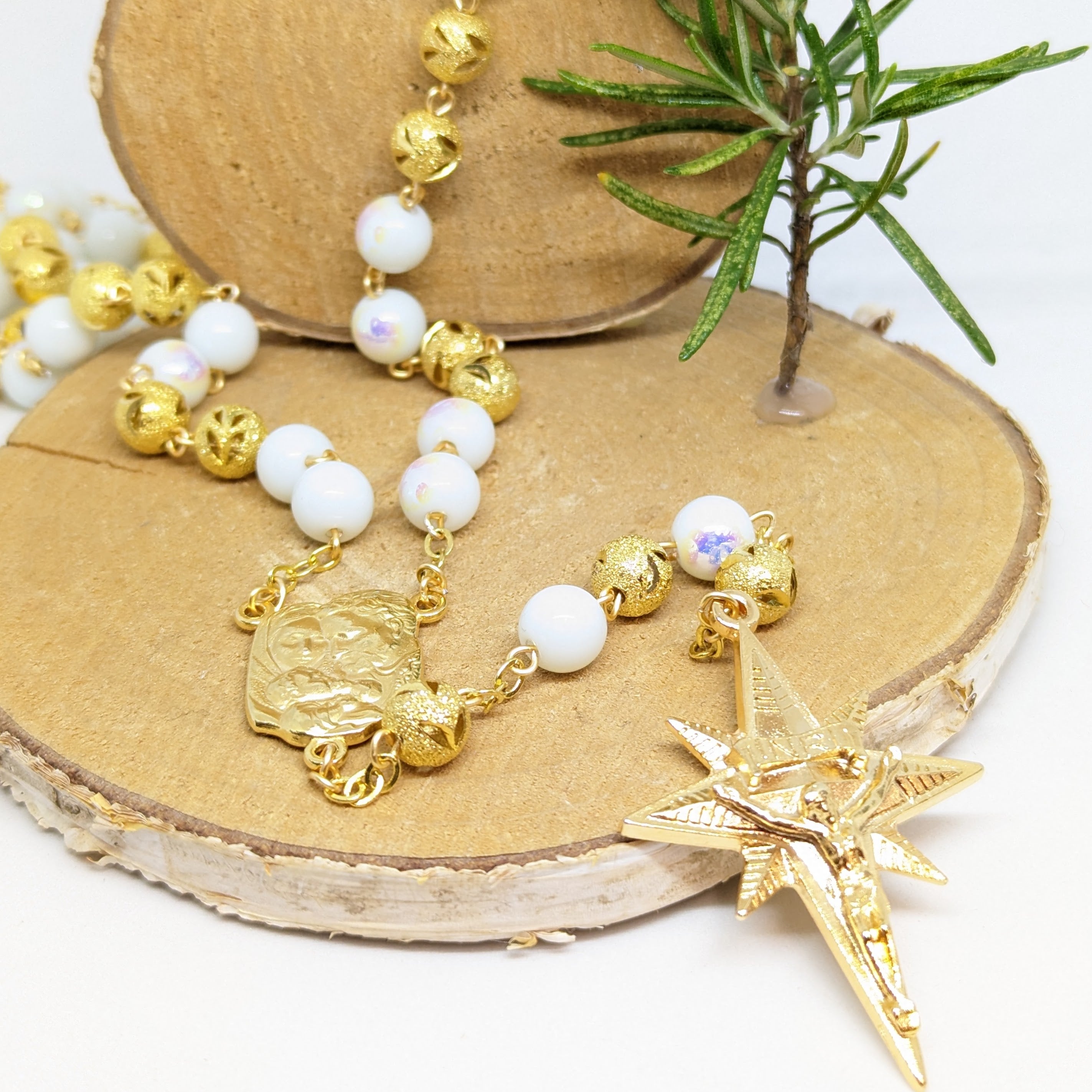 Christmas Rosary - Golden Holy Family