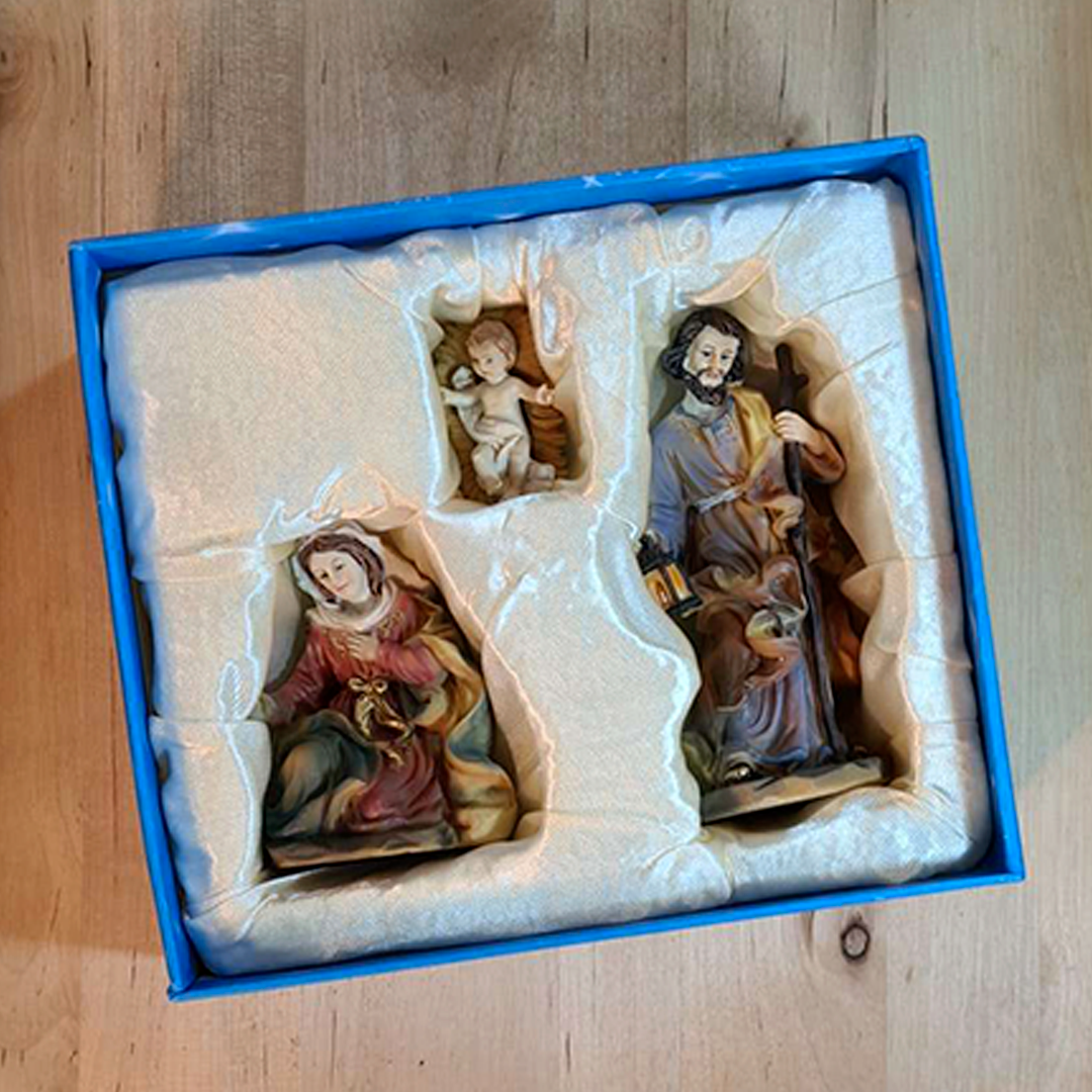 Classic Nativity Scene - 3 Pieces | 4.13'' | 10.5cm