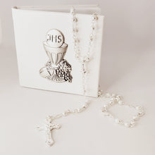 Cargar imagen en el visor de la galería, First Communion Rosary

