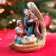 Load image into Gallery viewer, Special Nativity Scene - Leaf | 2.36&#39;&#39; | 6cm
