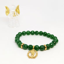 Load image into Gallery viewer, Natural Green Stone Bracelet with Golden Stainless Steel Medal
