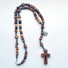 Cargar imagen en el visor de la galería, Olive Wood Rosary
