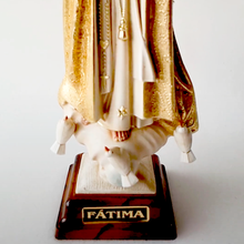 Cargar imagen en el visor de la galería, Our Lady of Fatima - Golden Special Edition - 11.8&#39;&#39; | 30cm
